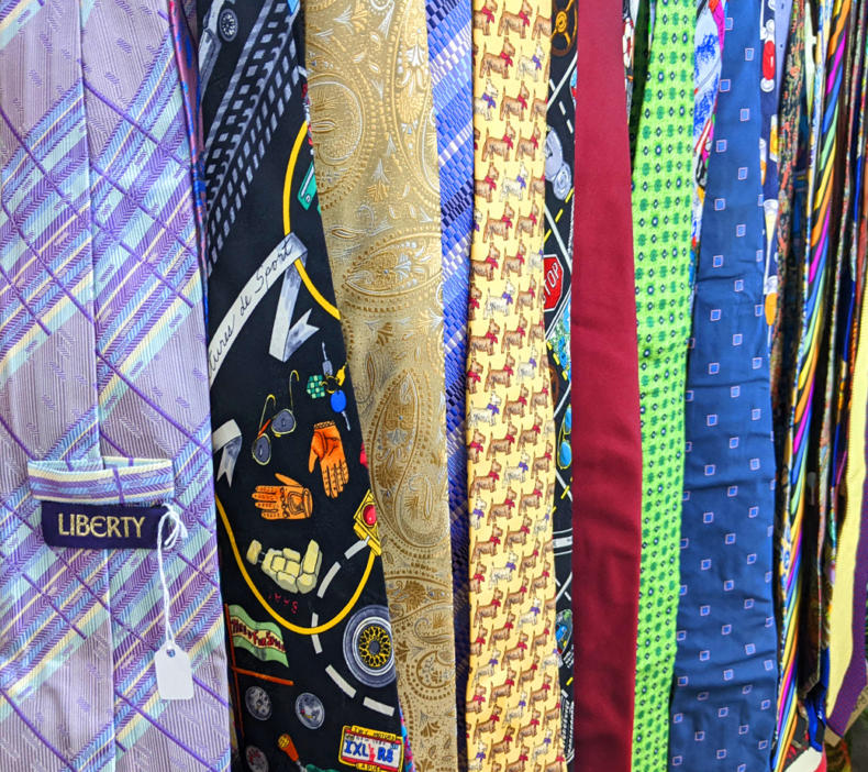 U07 Selection Of Silk Ties 02