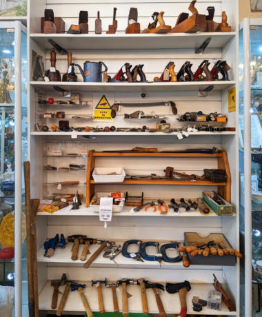 U111 Vintage Tools Selection 2607 01