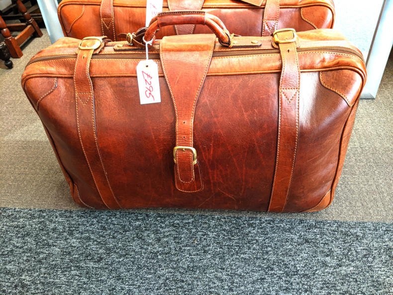 U14 The Bridge Medium Leather Suitcase With Storage Bag 295 01