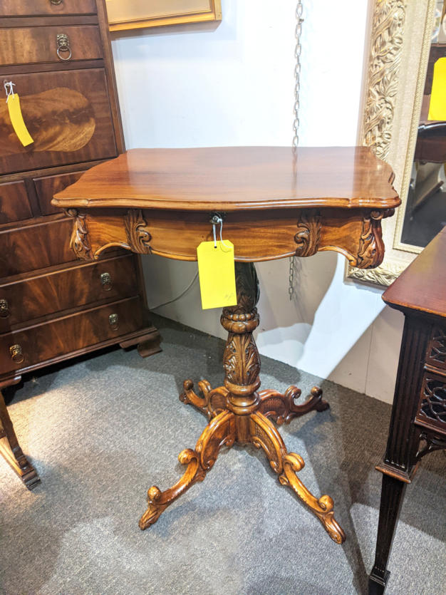 U15 Continental Single Draw Side Table With Key 95 011