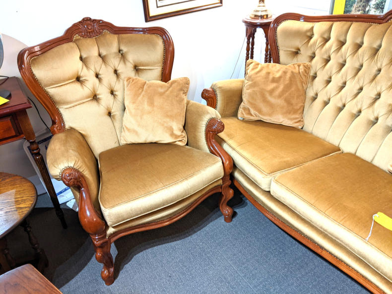 U15 Lovely 2 Seat Sofa 2 Chairs In Upholstered Gold Velvet 395 04