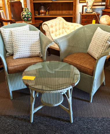 U15 Lovely Lloyd Loom Glass Top Table 2 Chairs 195 01