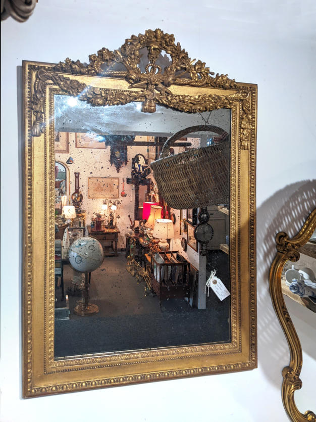 U16 Antique Gilt Framed Mirror 245 01
