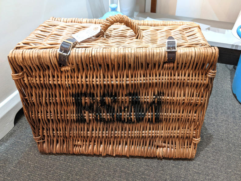 U16 Fortnum Mason Vintage Basket 45 01