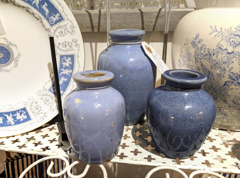 U16 Set Of 3 Glazed Blue Bottles 24 01