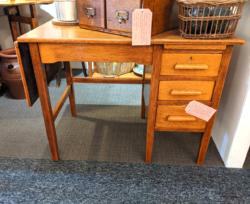 U18 1940S Extendable Oak Desk With Drop Leaf And Pull Out Shelf 275 01