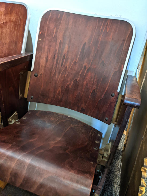 U18 French Art Deco Theatre Seats From Theatre In Lyon Surprisingly Comfortable 275 02