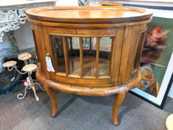 U26 Mid Century French Style Cocktail Cabinet With Removable Tray Top 220 01