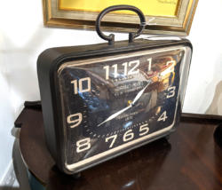 U34 Grand Hotel Quartz Clock 30 01