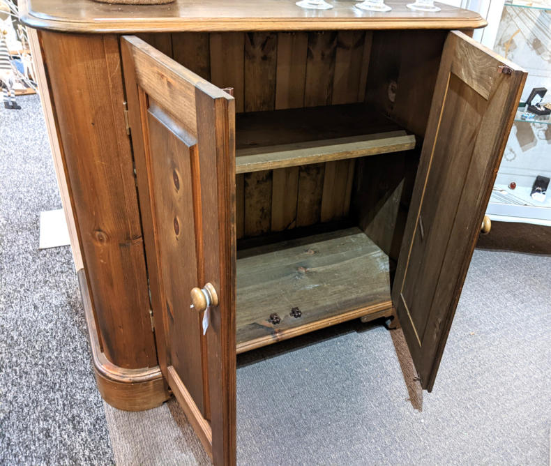 U35 Dark Wood Cabinet 80 02