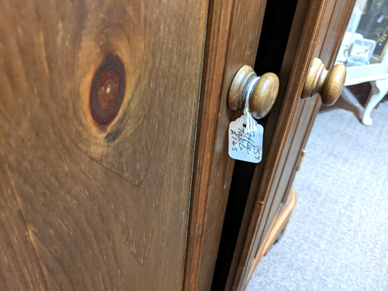 U35 Dark Wood Cabinet 80 03