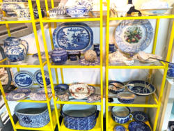 U37 Blue White Selection 01