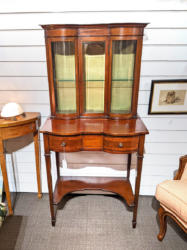 U39 Edwardian Inlaid Mahogany Serpentine Fronted Glazed Cabinet 325 01