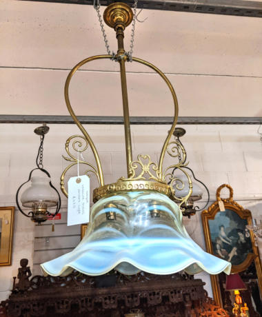 U40 Antique Vaseline Glass Pendant Light Uv Active 425 01