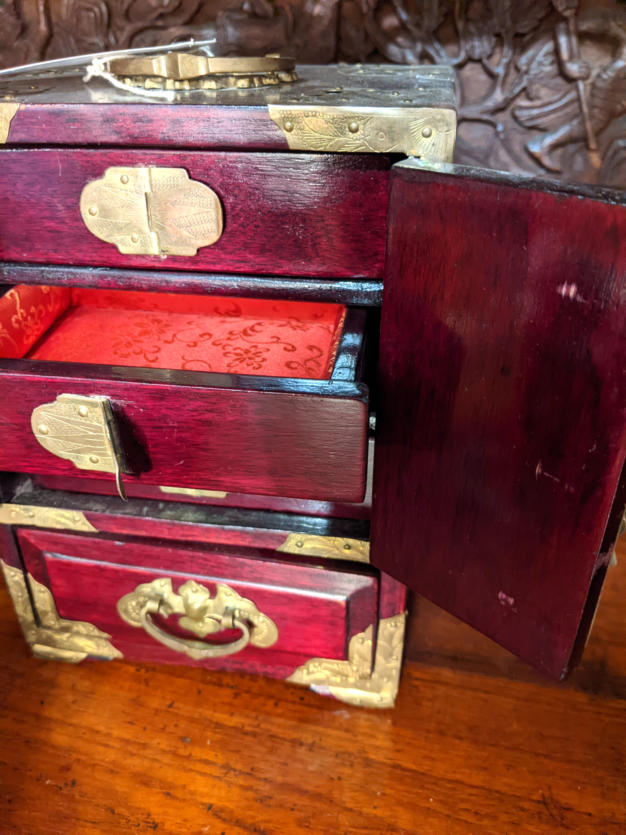 U40 Shanghai Rosewood Carved Jade Jewellery Box 95 03