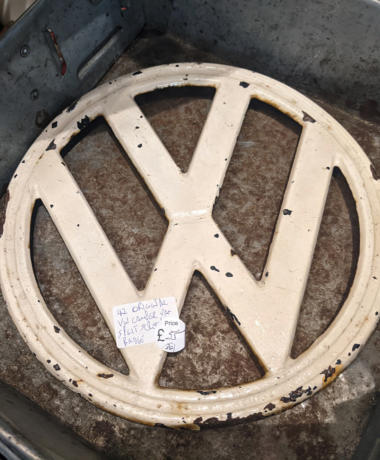 U42 Original Vw Camper Split Screen Badge 55 01