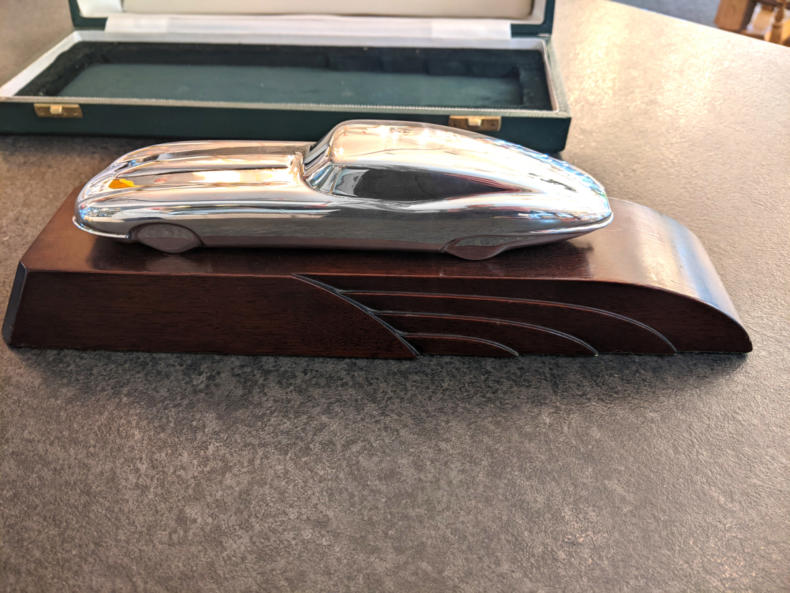 U50 Silver Art Deco E Type Style Desk Ornament 04