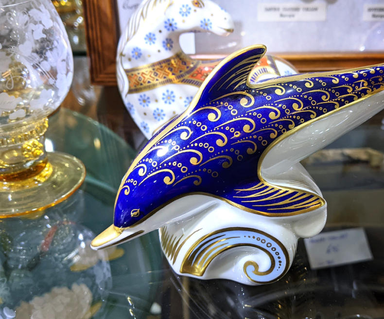 U83 Royal Crown Derby Dolphin 70 01A