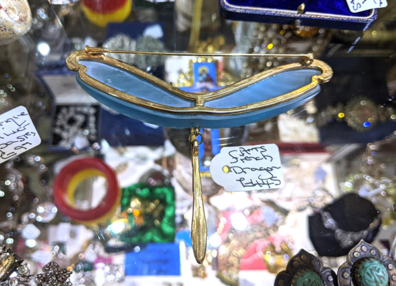 U93 French Dragonfly Brooch 445 02