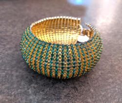 U93 Vintage Crystal Bangle 39 01