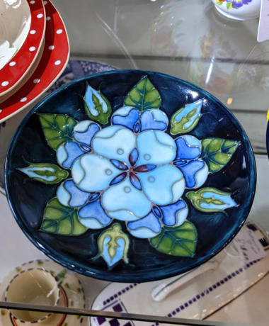U99 Moorcroft Dish 32 01A