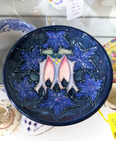 U99 Moorcroft Dish 32 01B