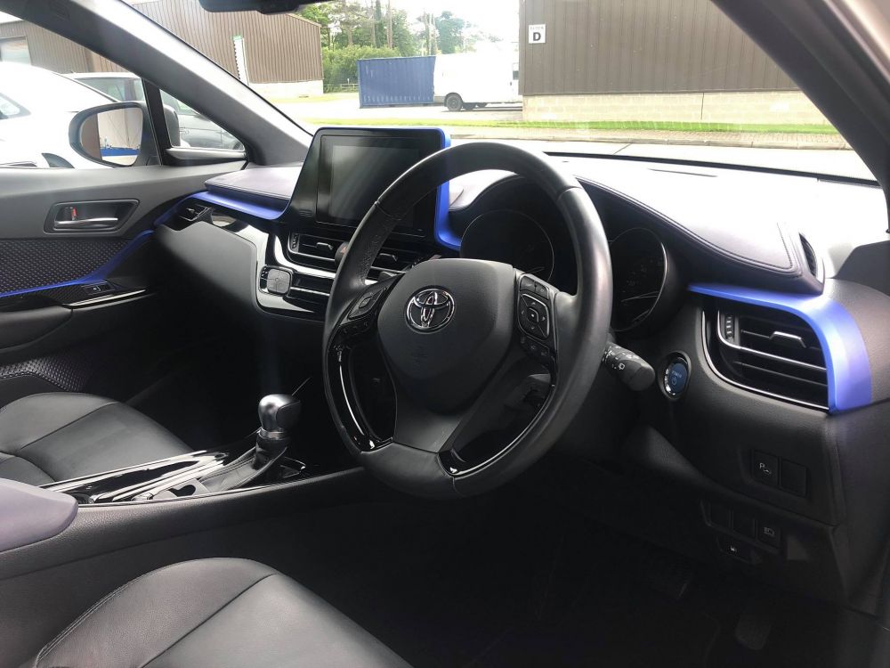 Toyota CHR 1.8 Hybrid Dynamic CVT - Rex Motor Company - Isle of Man
