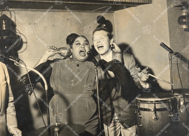 Kary Kenton y Henri Breyre de Les Chakachas 