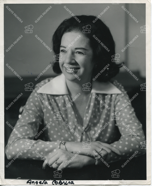 Ángela Cabrera 