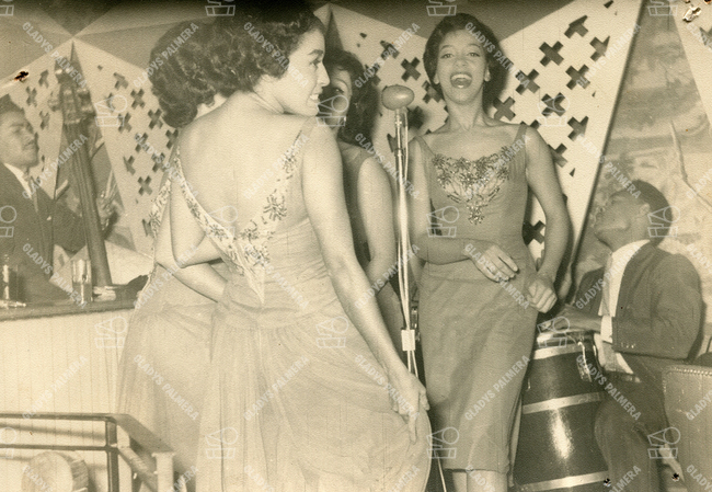 Cuarteto D'Aida y Tata Güines