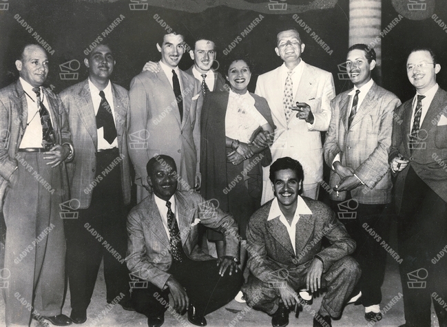 Rita Montaner con músicos 