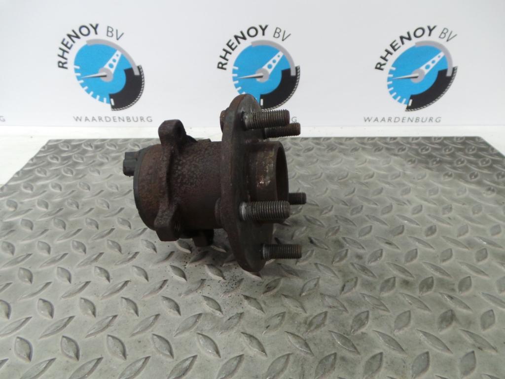 Bekijk Auto-onderdeel FUSEE RA  FORD FOCUS 2005