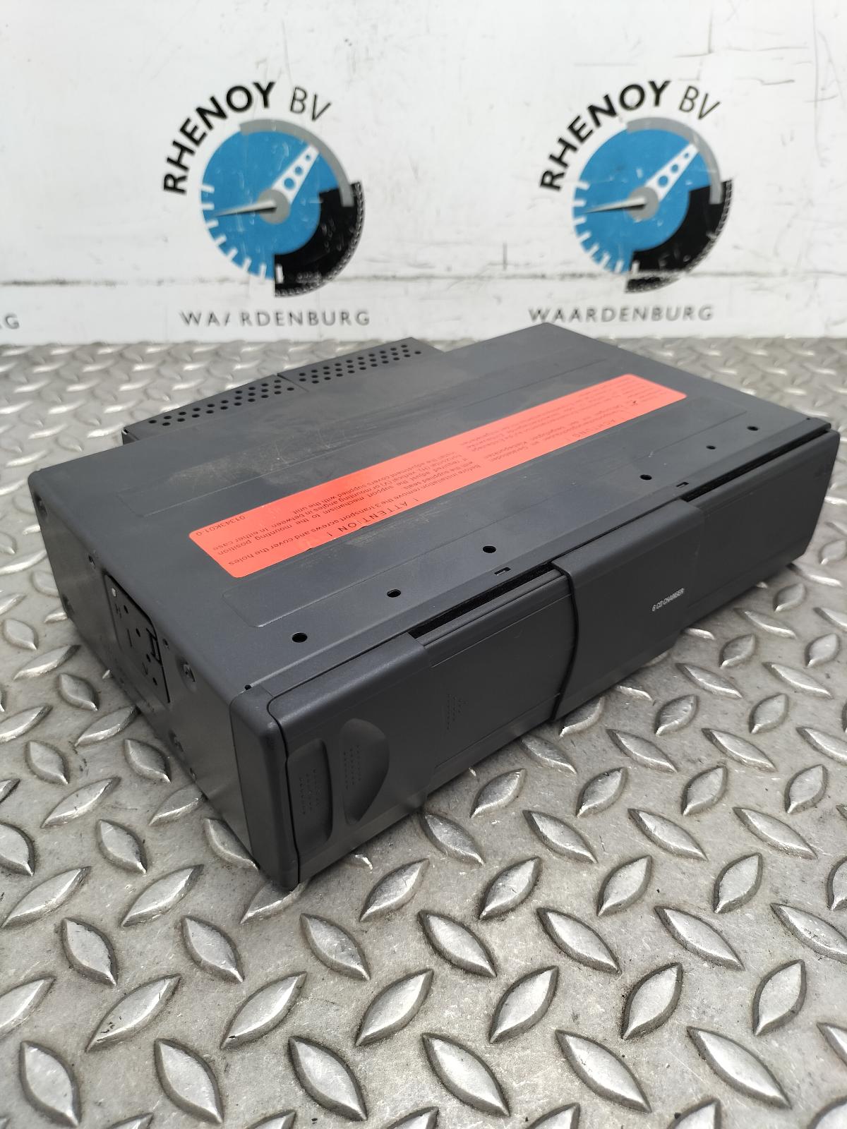 View Auto part A/V Equipment BMW 1 SERIES 2004