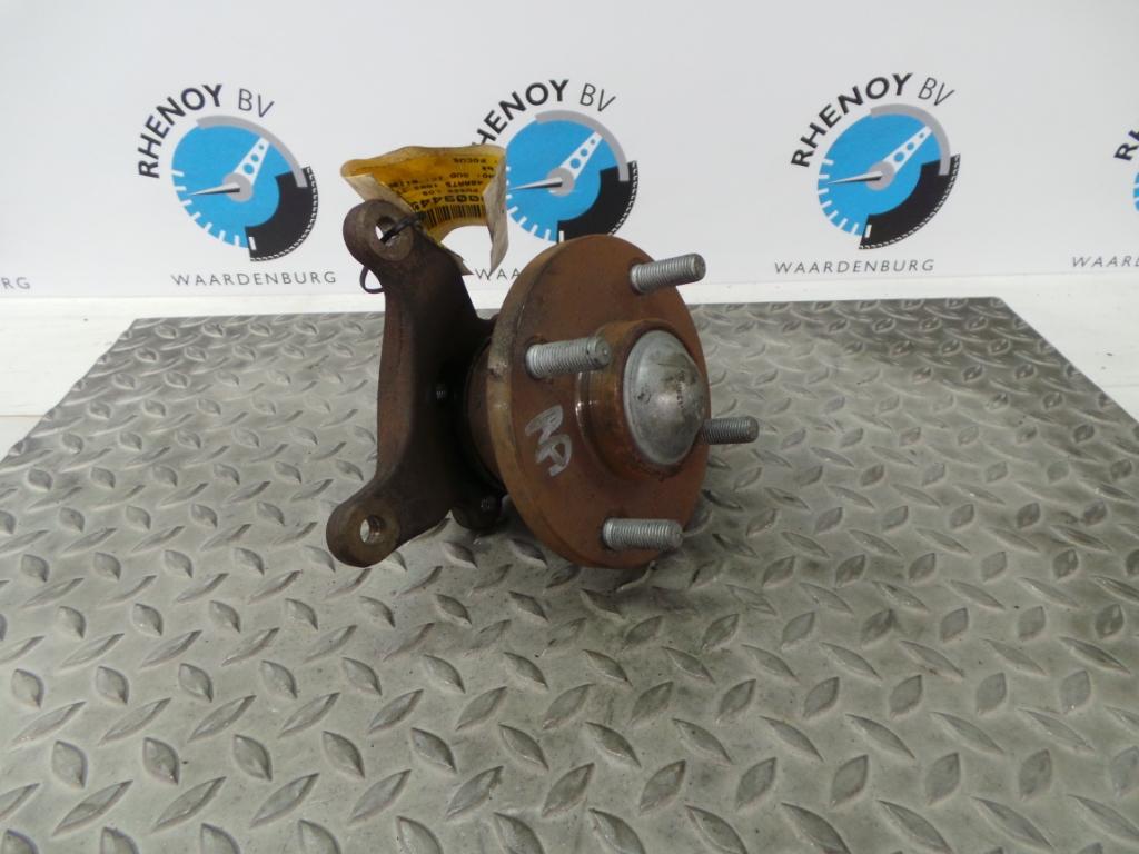 Bekijk Auto-onderdeel FUSEE RA  FORD FOCUS 2004