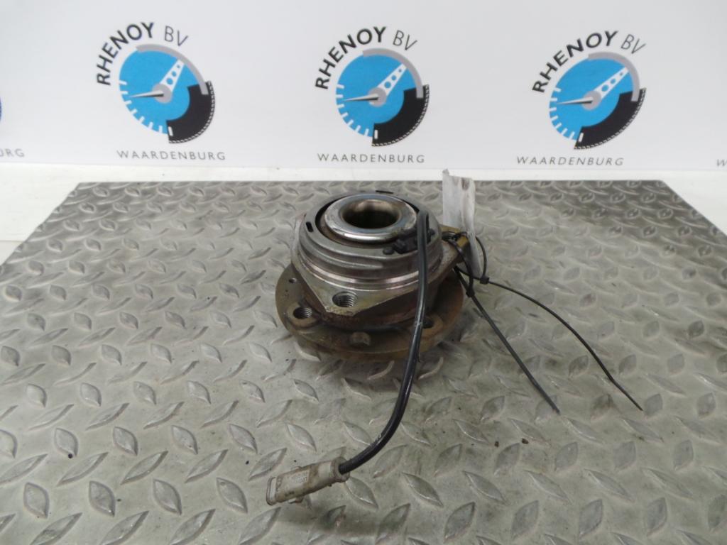 Bekijk Auto-onderdeel FUSEE LV OPEL / VAUXHALL ASTRA 2004