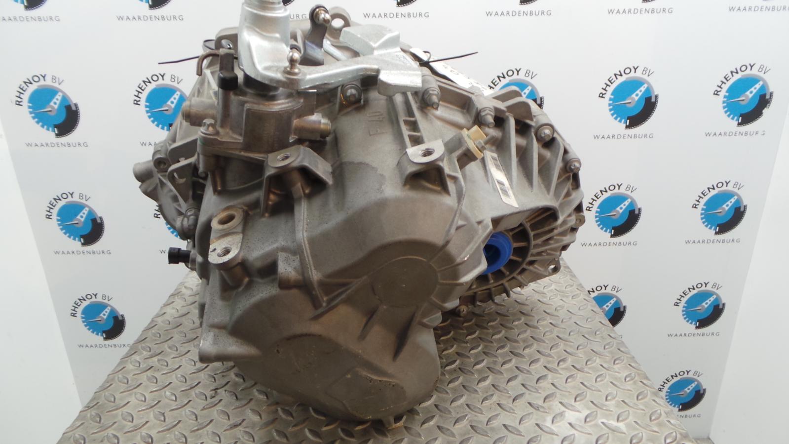 2012 SAAB 93 TRANSMISSIE / VERSNELLINGSBAK View Auto part TRANSMISSIE / VERSNELLINGSBAK SAAB 93 2012