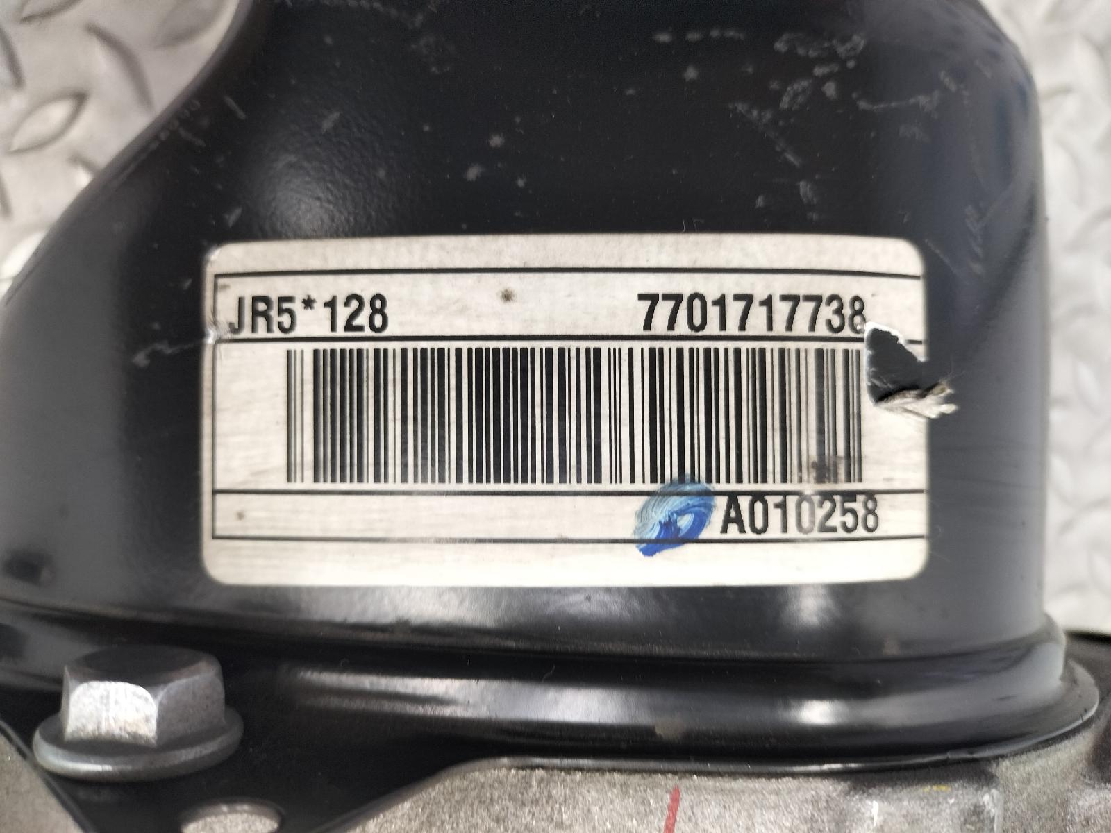 2013 RENAULT CLIO TRANSMISSIE / VERSNELLINGSBAK View Auto part TRANSMISSIE / VERSNELLINGSBAK RENAULT CLIO 2013