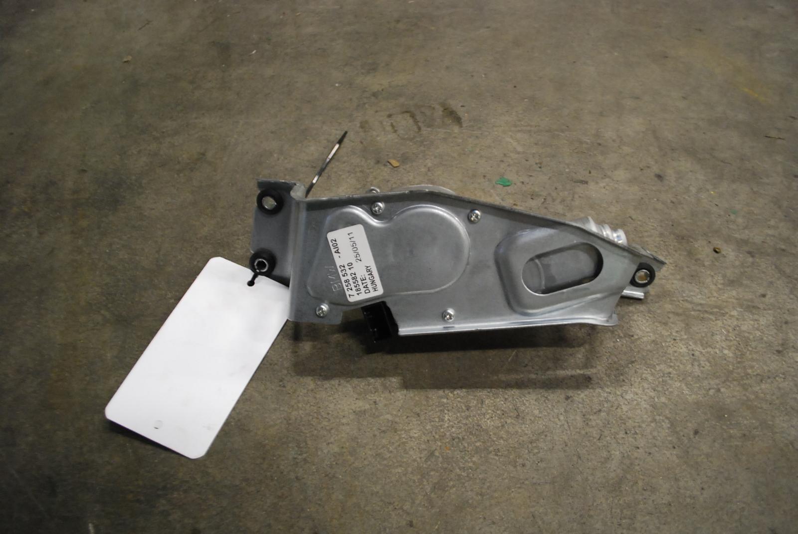 View Auto part RUITENWISSERMOTOR ACHTER BMW 1 SERIES 2011
