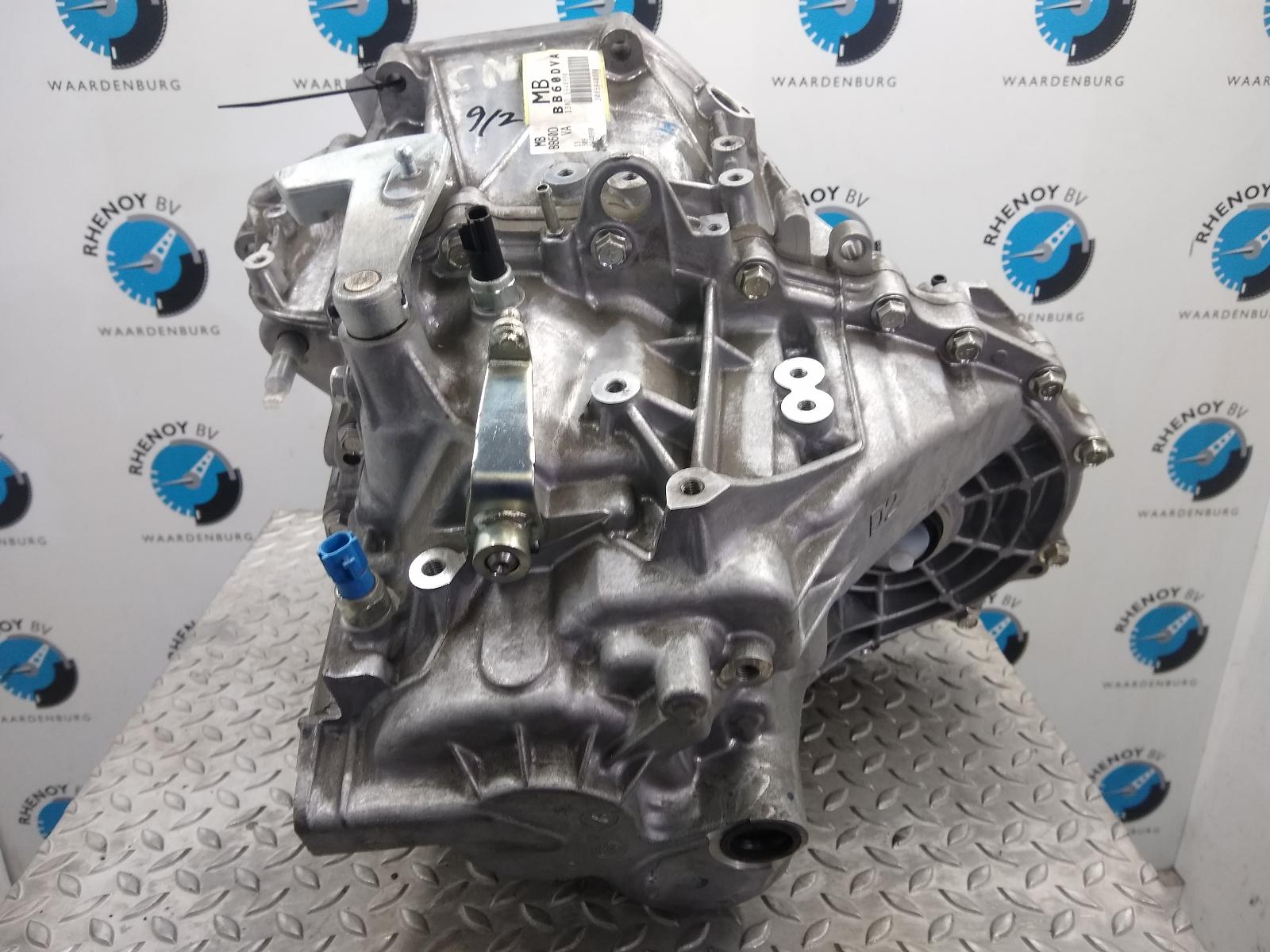 2013 NISSAN QASHQAI TRANSMISSIE / VERSNELLINGSBAK View Auto part TRANSMISSIE / VERSNELLINGSBAK NISSAN QASHQAI 2013