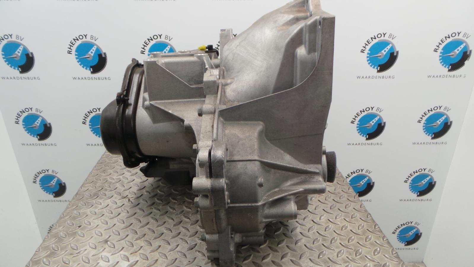 View Auto part TRANSMISSIE / VERSNELLINGSBAK FORD MONDEO 2012
