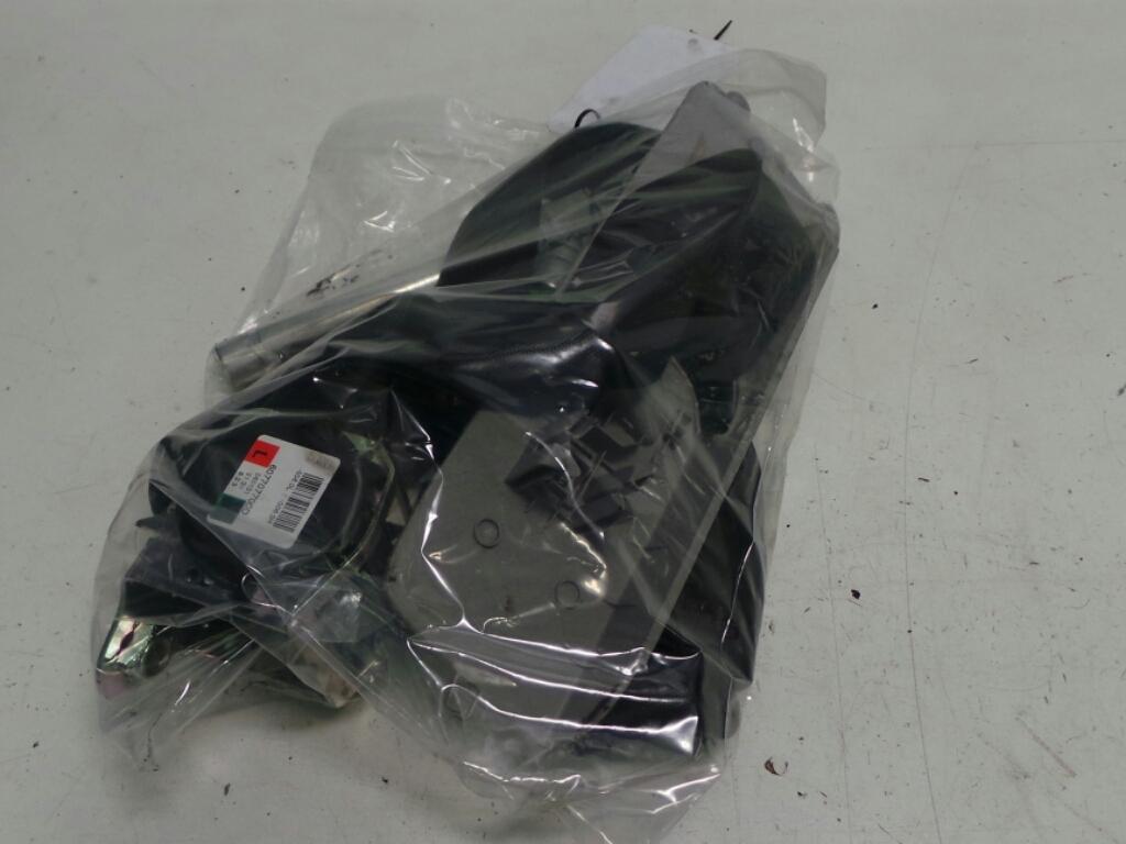 Bekijk Auto-onderdeel GORDELSPANNER OPEL / VAUXHALL CORSA 2012