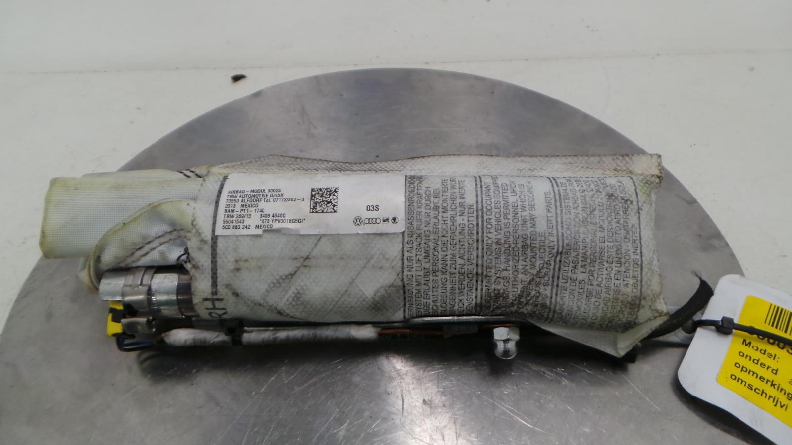 View Auto part AIRBAG RECHTS VOLKSWAGEN JETTA 2013