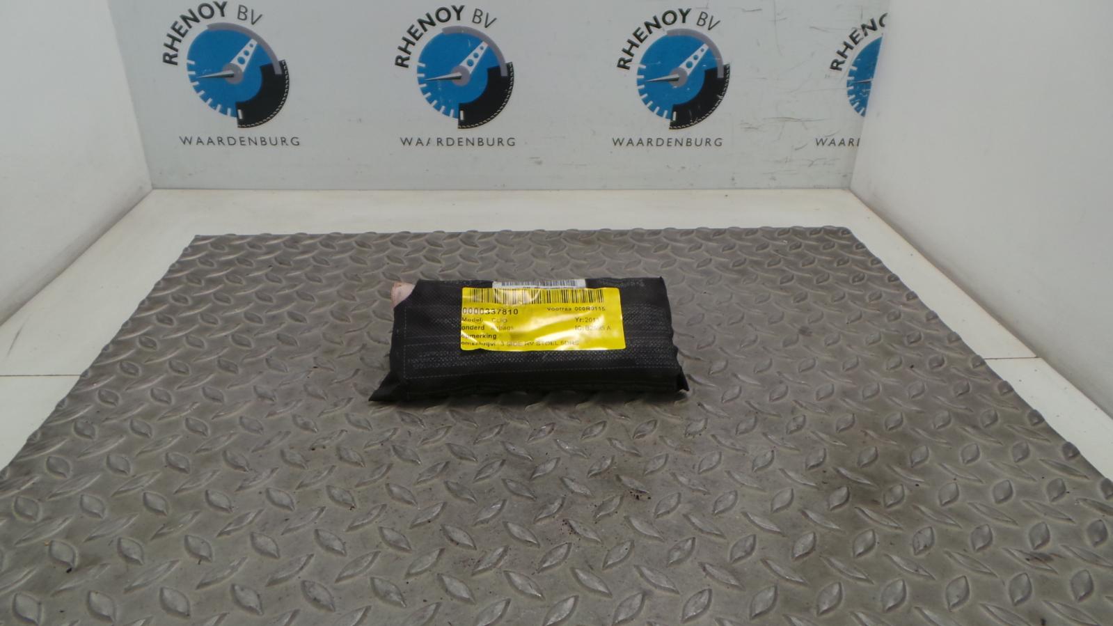Bekijk Auto-onderdeel AIRBAG RECHTS RENAULT CLIO 2013
