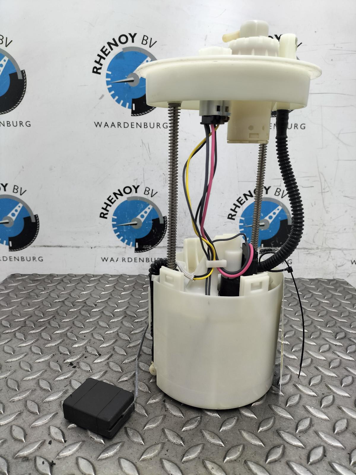 2009 HONDA INSIGHT BRANDSTOF POMP (IN TANK) View Auto part BRANDSTOF POMP (IN TANK) HONDA INSIGHT 2009