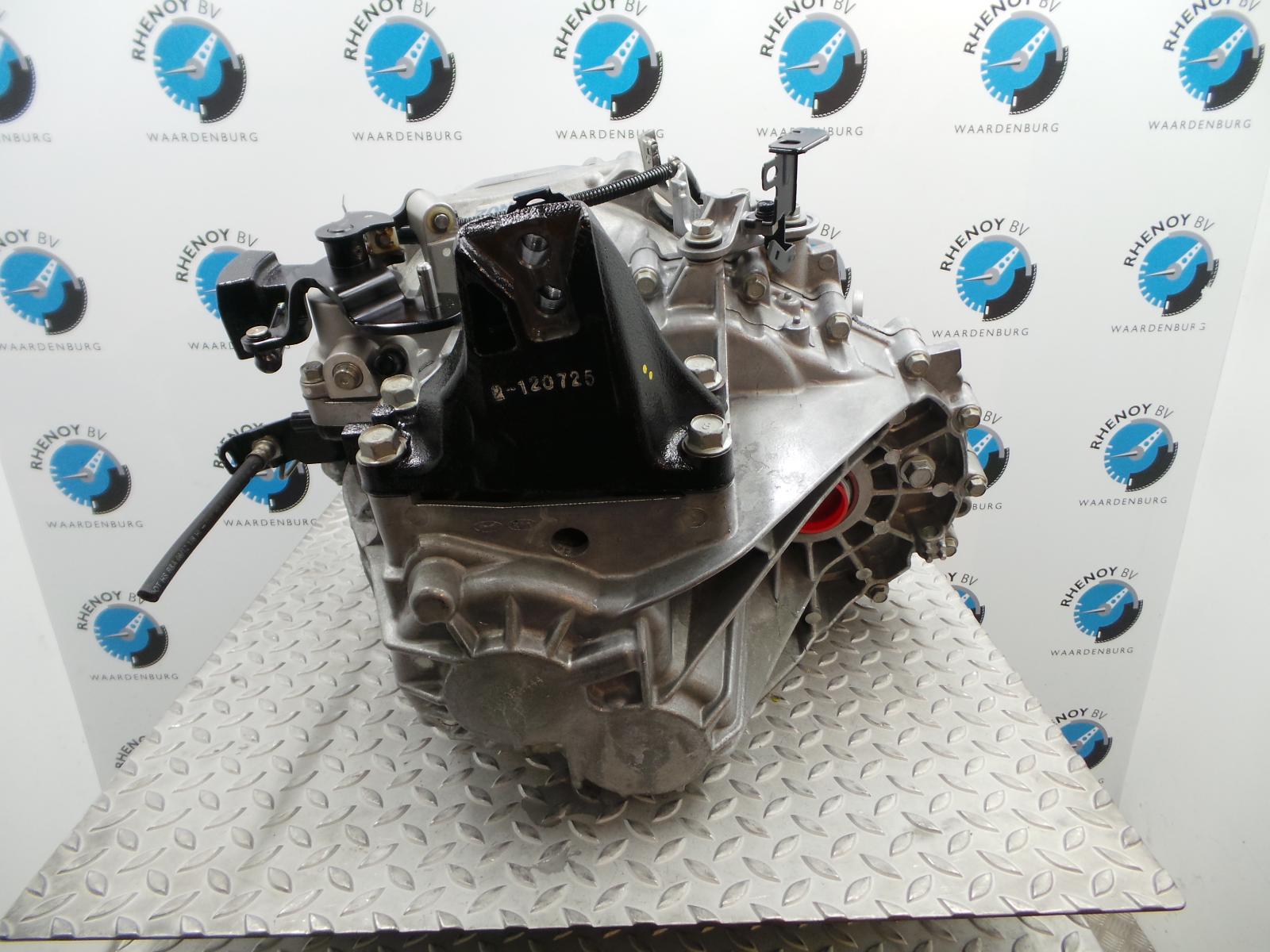 2015 HYUNDAI I40 TRANSMISSIE / VERSNELLINGSBAK View Auto part TRANSMISSIE / VERSNELLINGSBAK HYUNDAI I40 2015