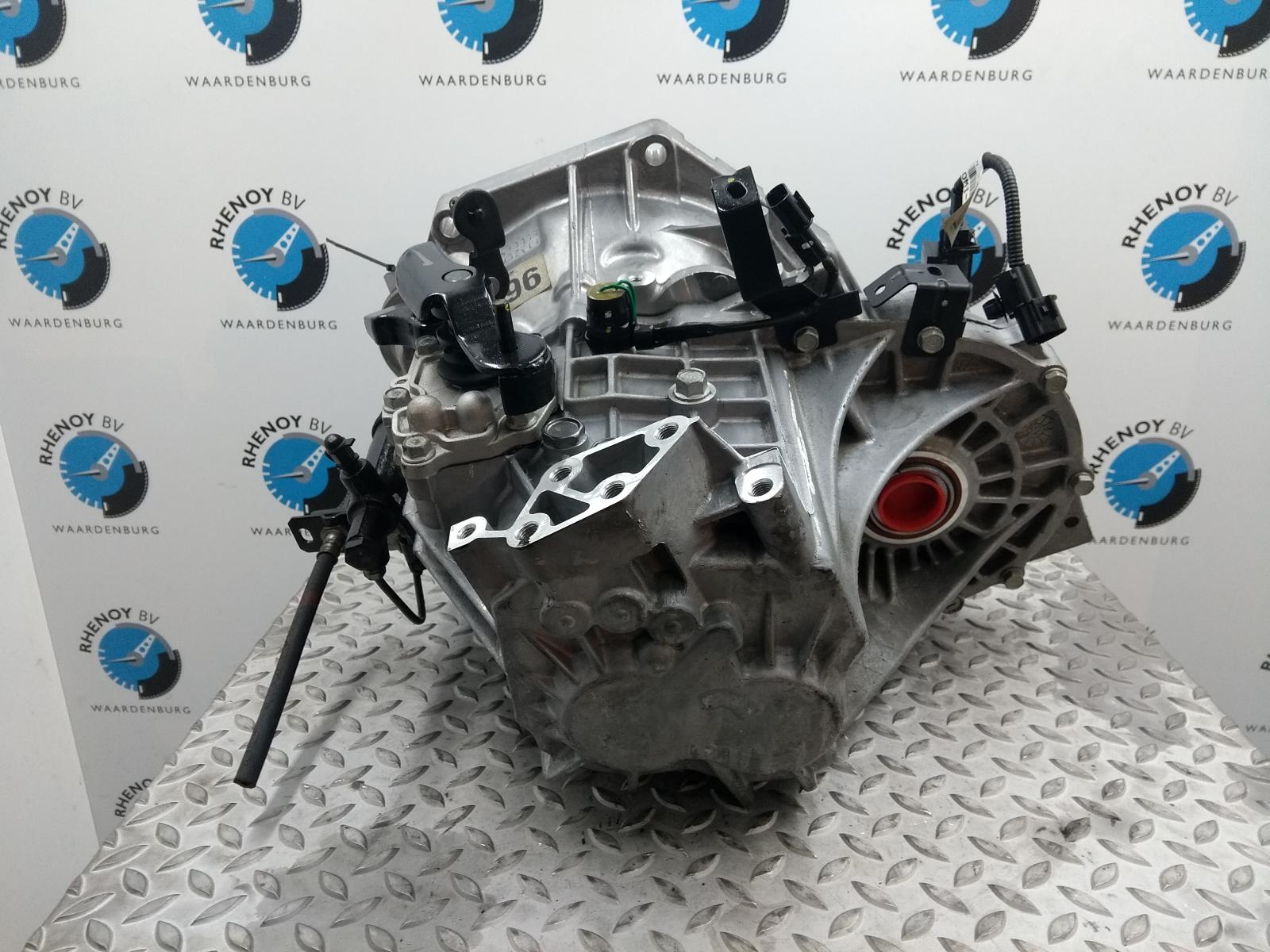 2015 HYUNDAI I20 TRANSMISSIE / VERSNELLINGSBAK View Auto part TRANSMISSIE / VERSNELLINGSBAK HYUNDAI I20 2015