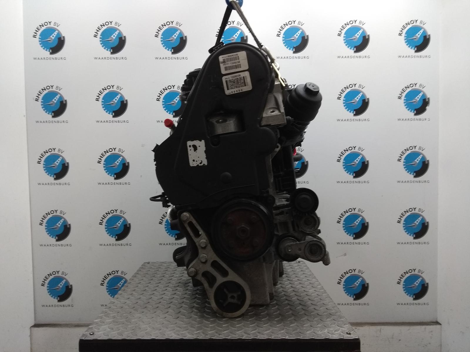 View Auto part MOTOR VOLVO V40 2015