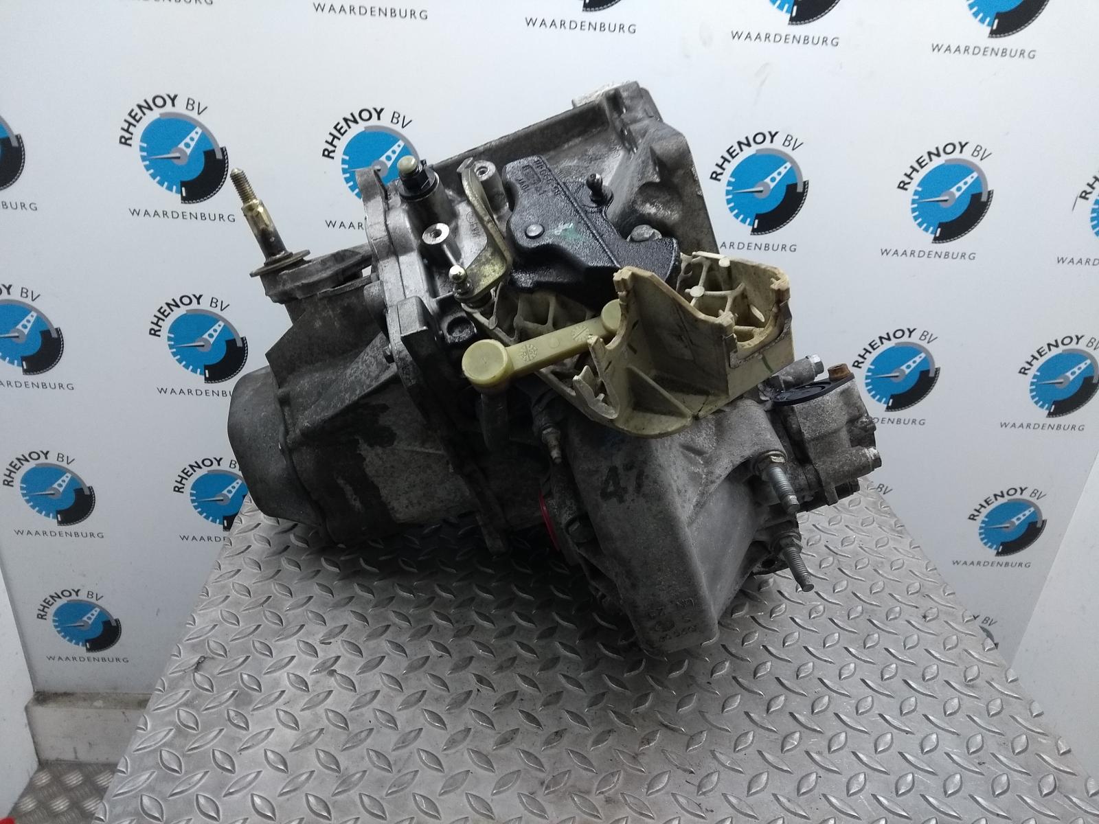 2005 PEUGEOT 307 TRANSMISSIE / VERSNELLINGSBAK View Auto part TRANSMISSIE / VERSNELLINGSBAK PEUGEOT 307 2005