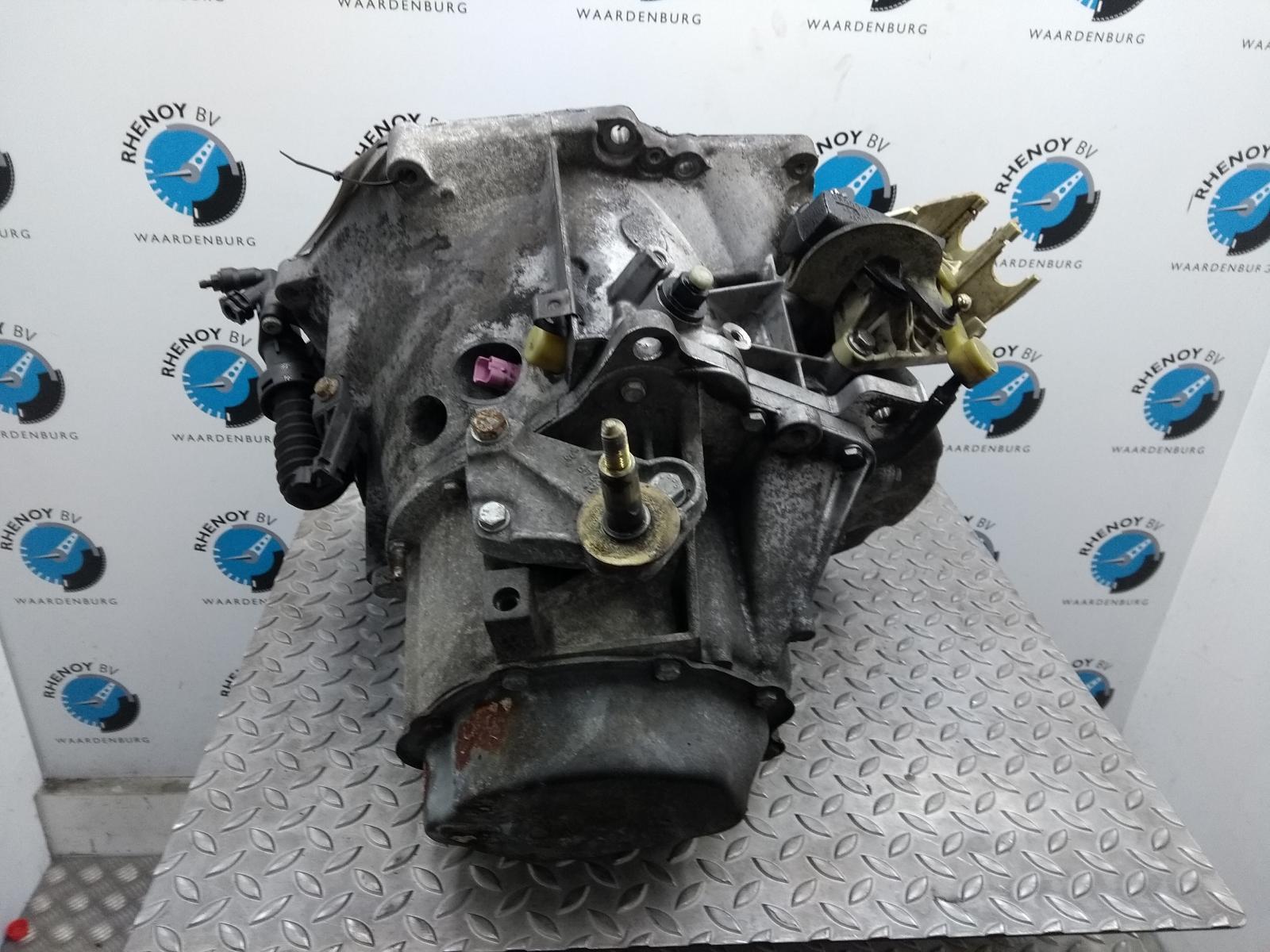 2005 PEUGEOT 307 TRANSMISSIE / VERSNELLINGSBAK View Auto part TRANSMISSIE / VERSNELLINGSBAK PEUGEOT 307 2005