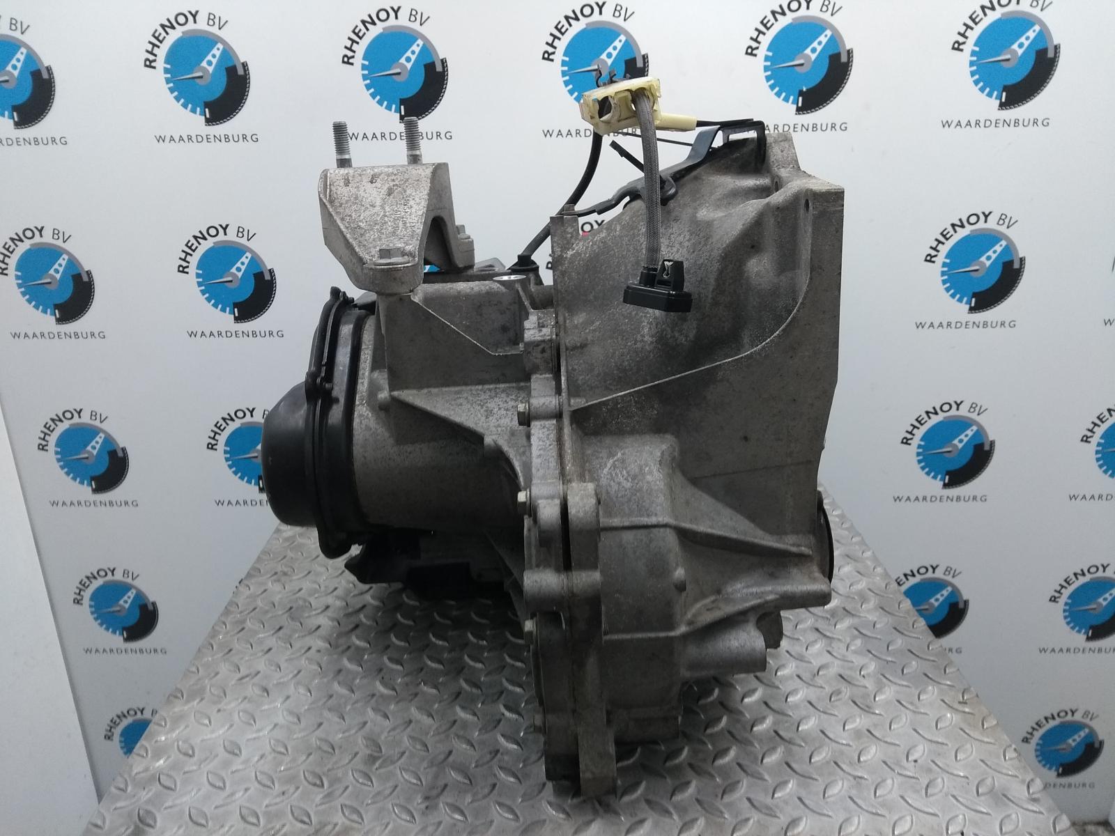 2014 FORD FIESTA TRANSMISSIE / VERSNELLINGSBAK View Auto part TRANSMISSIE / VERSNELLINGSBAK FORD FIESTA 2014